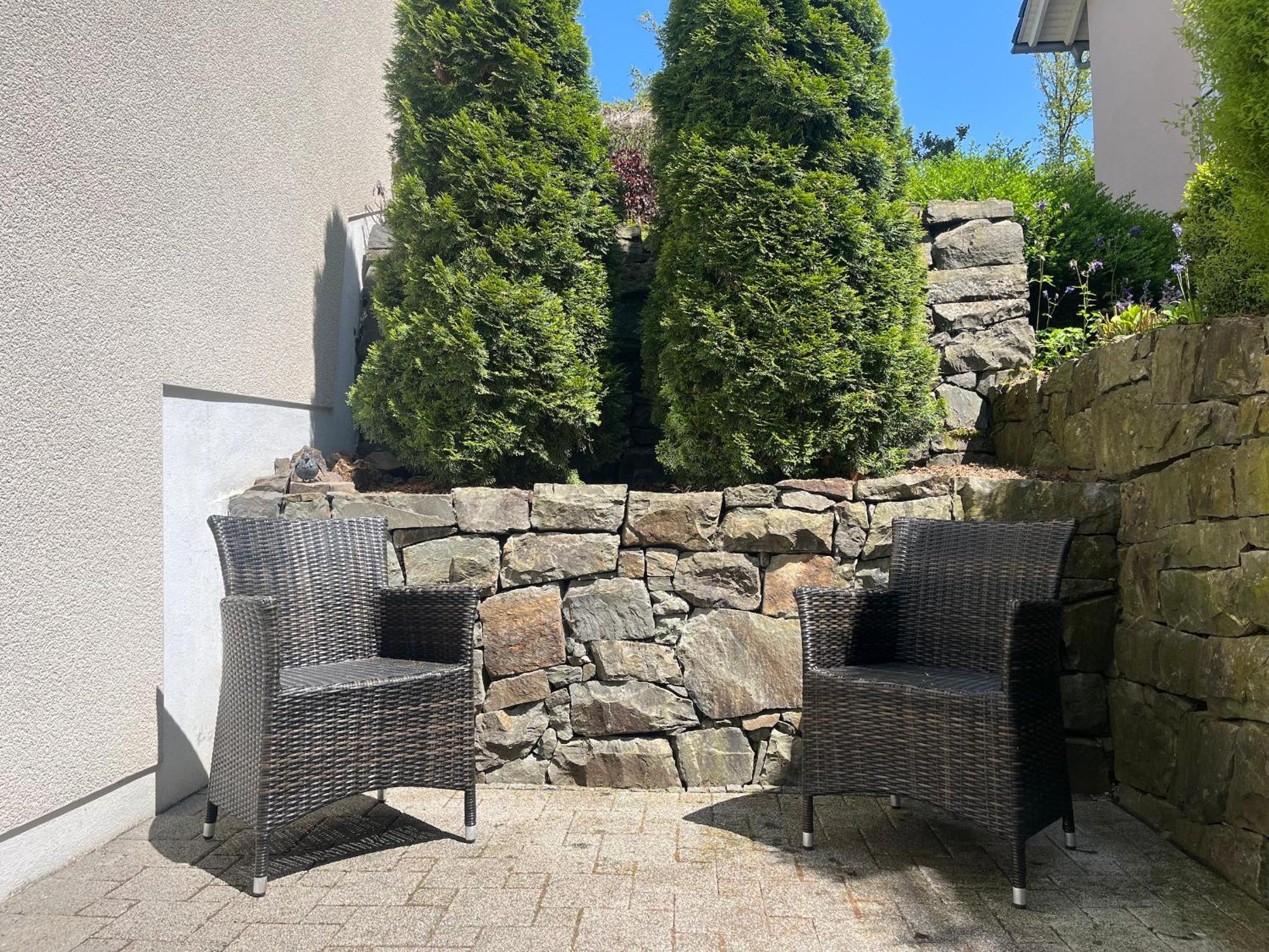 Scheppes Auszeit Apartment Wenden  ภายนอก รูปภาพ